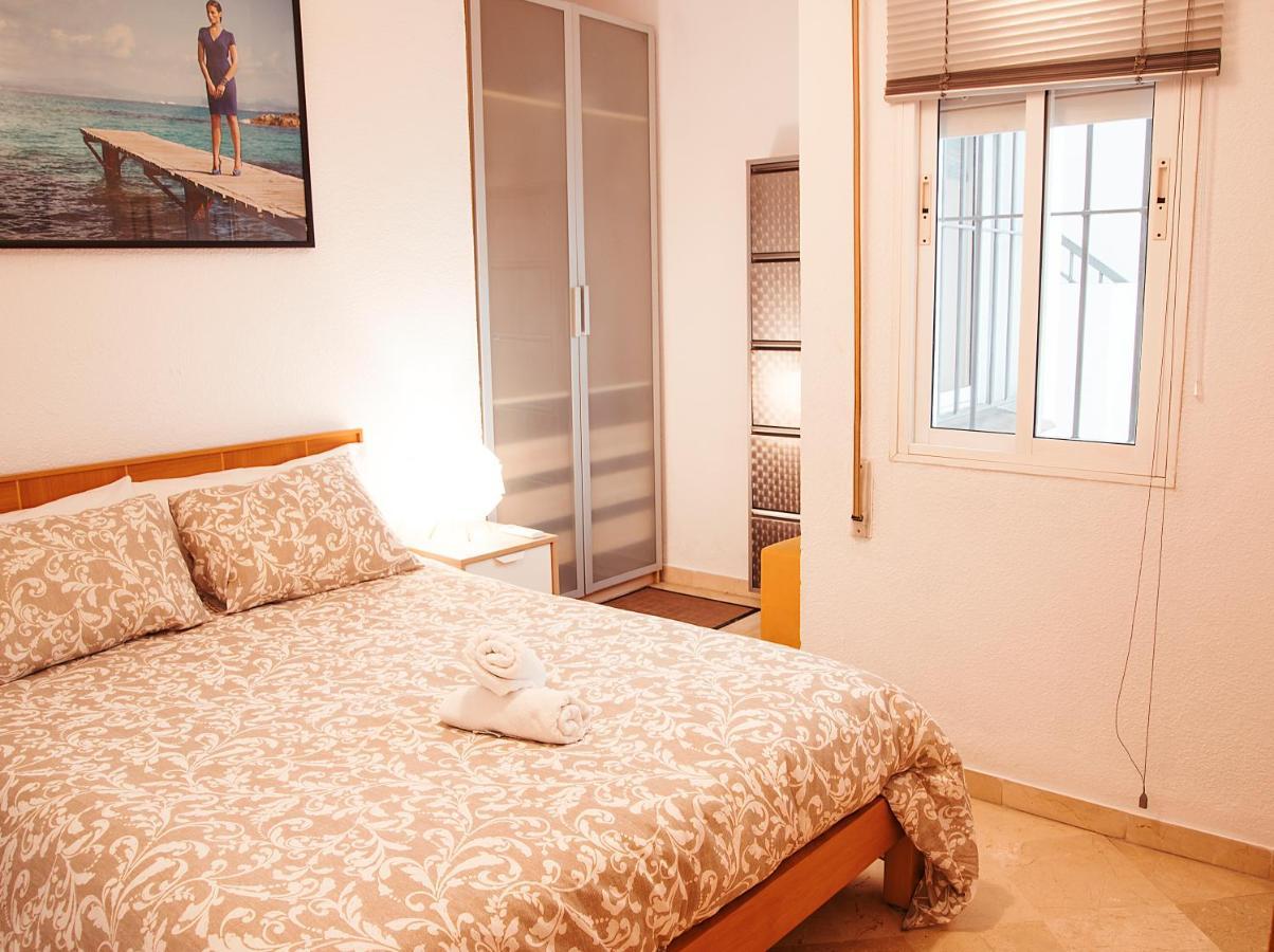 RentalSevilla Precioso apartamento reformado en la Alameda Exterior foto