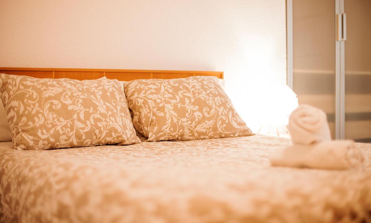 RentalSevilla Precioso apartamento reformado en la Alameda Exterior foto