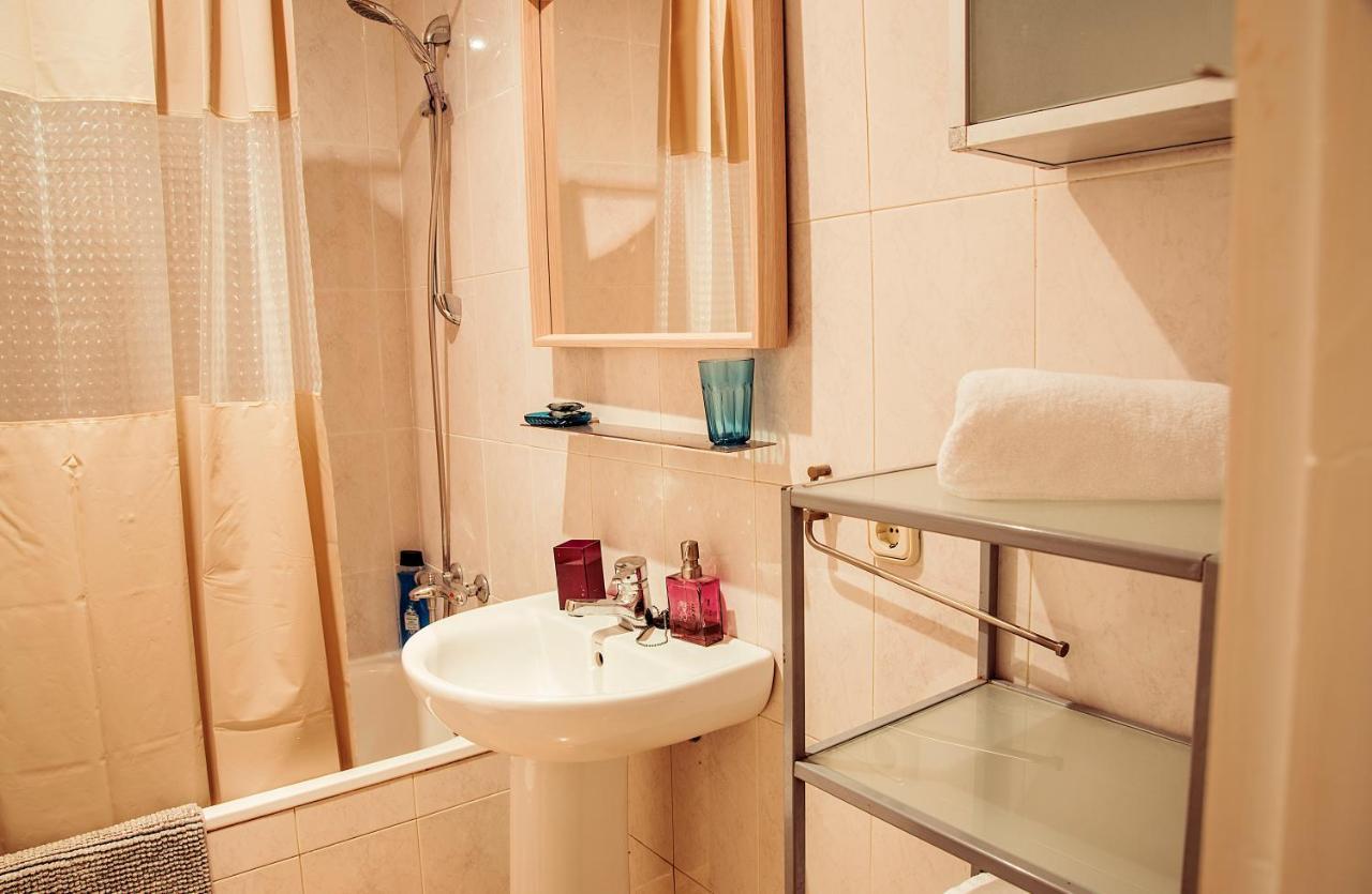 RentalSevilla Precioso apartamento reformado en la Alameda Exterior foto