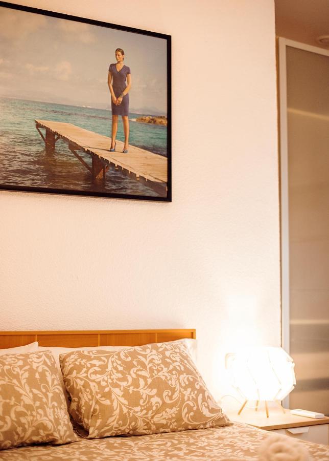 RentalSevilla Precioso apartamento reformado en la Alameda Exterior foto