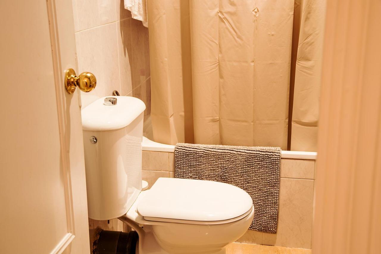 RentalSevilla Precioso apartamento reformado en la Alameda Exterior foto
